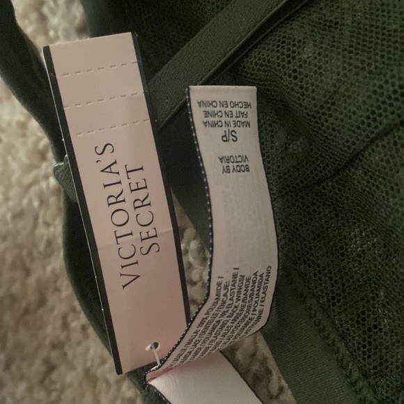 Green bralette - Picture 3 of 4